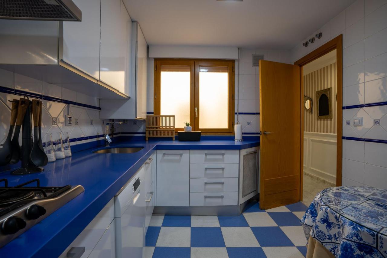 Reina Aixa- Apartamento Centro Granada Exteriör bild
